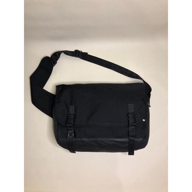 messenger bag gflat