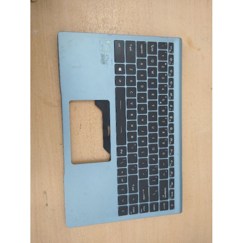 MSI modern 14 casing keyboard msi modern 14