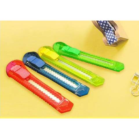 

Pisau Cutter Bening Jenia J-500