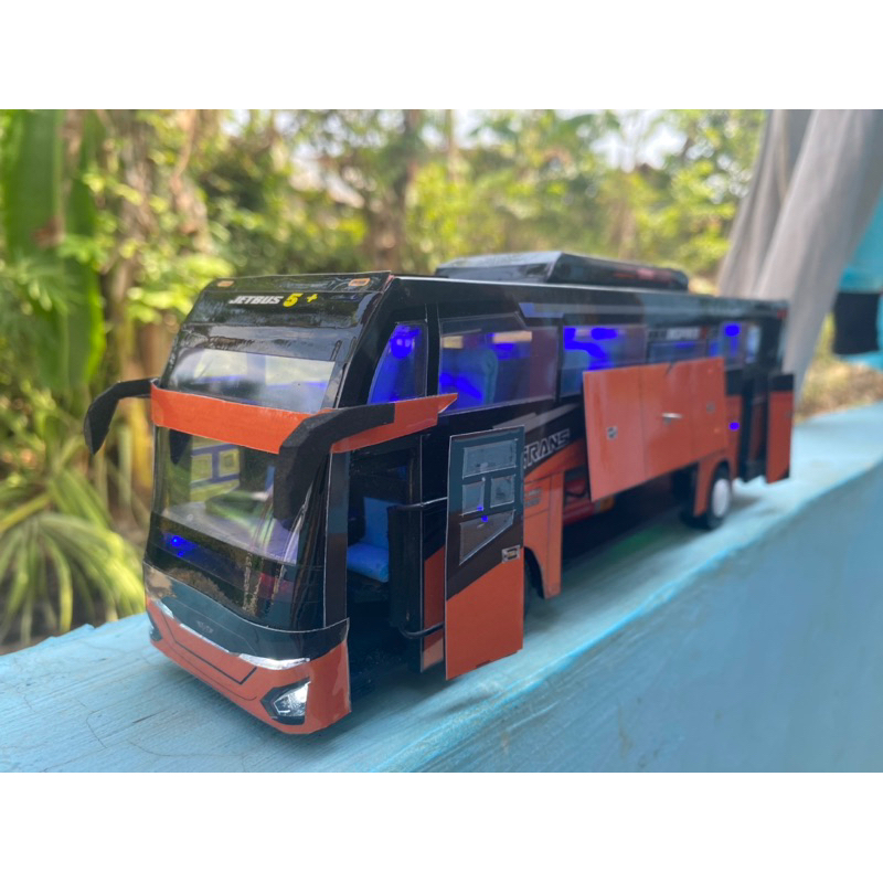 Miniatur Bis 27 Trans Jetbus 5