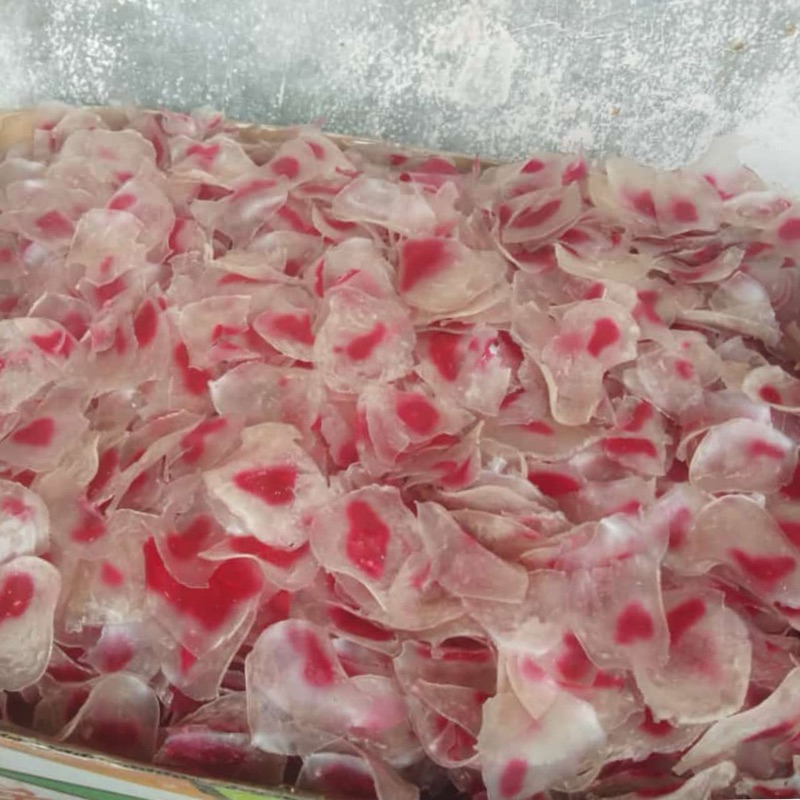 

keripik / kerupuk merah putih