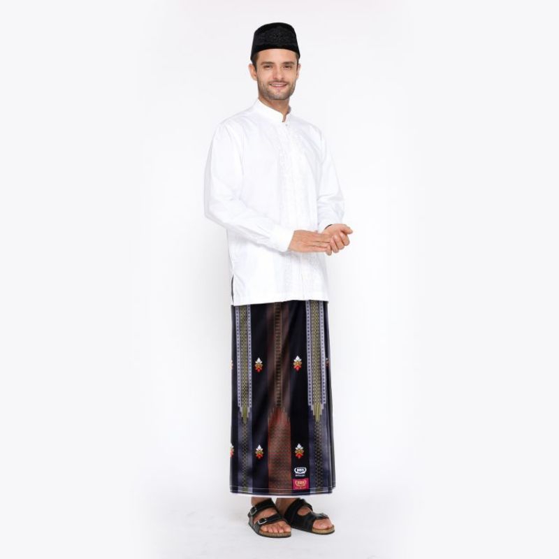 Sarung BHS Excellent Gold Motif E52 SGF Hitam Coklat 02
