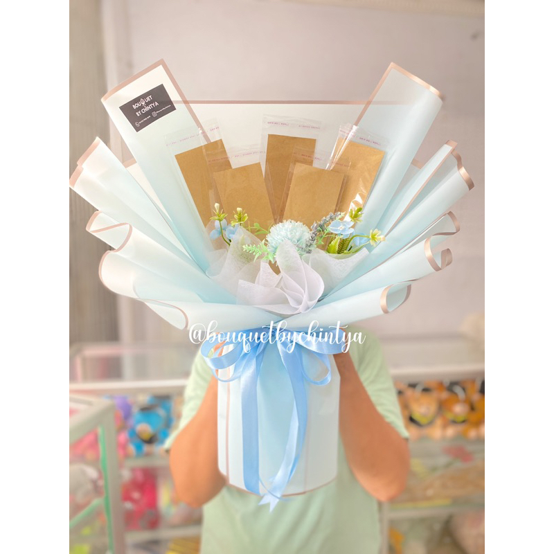 

MONEY BOUQUET BUKET UANG KOSONG BUKET BUNGA PALSU UANG KOSONG MONEY BUCKET KOSONG FLOWER BOUQUET KADO WISUDA KADO GRADUATION BUNGA WISUDA BUKET BUNGA