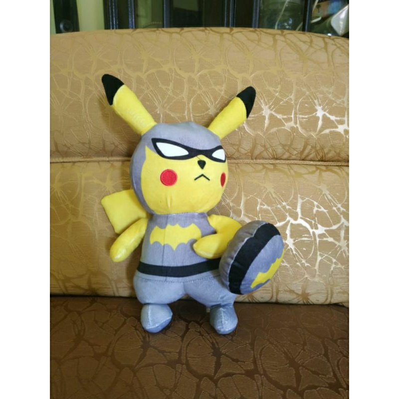 Boneka Pokemon Pikachu Kostum  Batman