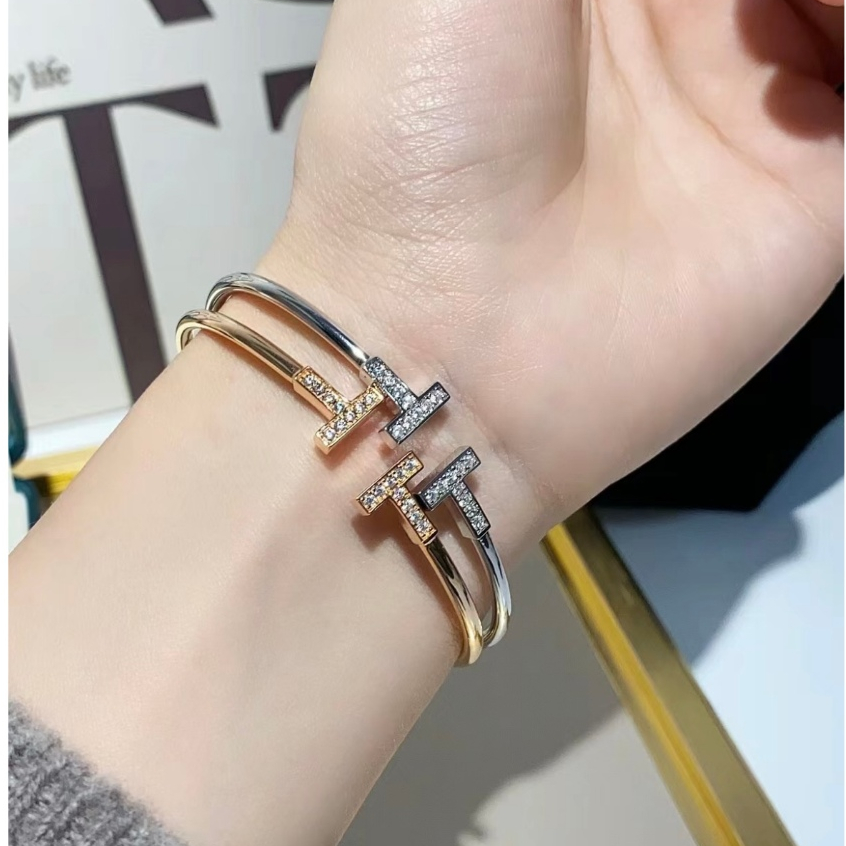 emas 2.9gram 【17K / 750 emas asli ] Gelang  double T bracelet hardwear