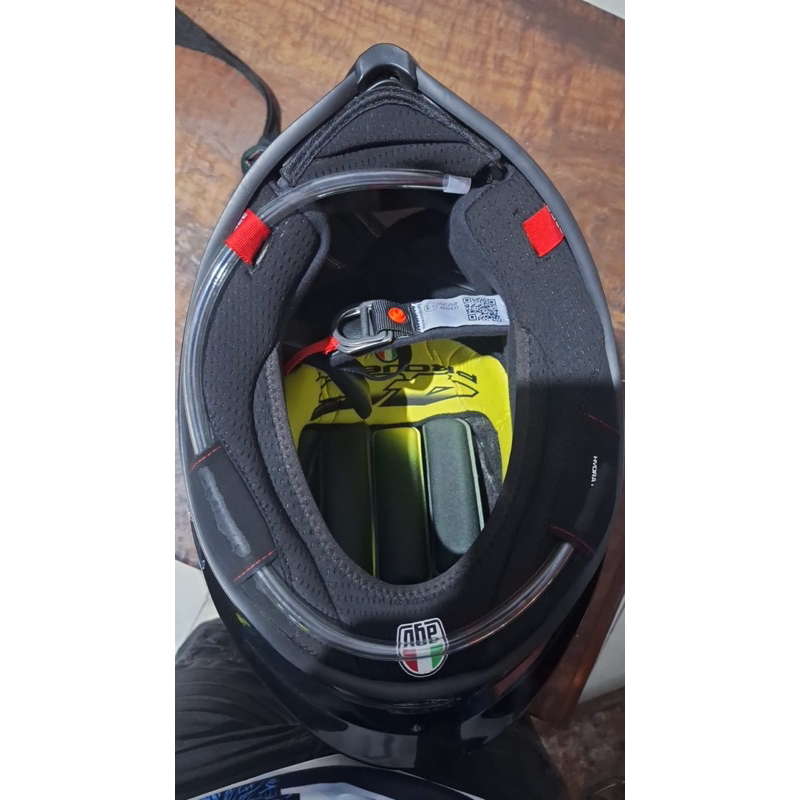 Helm Clone AGV Carbon