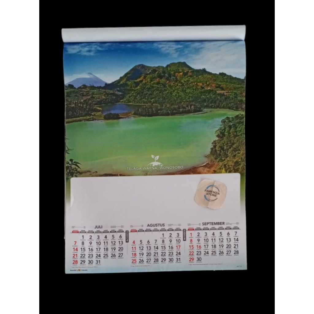 

Kalender Dinding Triwulan 2024 Motif Pesona Alam Indonesia AO 110