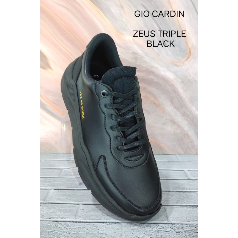 sepatu cowok, sepatu pria, sepatu casual / santai GIO CARDIN