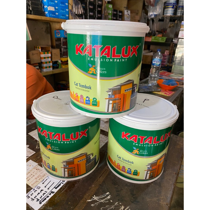 Katalux Khusus Vinyl Acrylic Emulsion Pain Cat Tembok 5 Kg