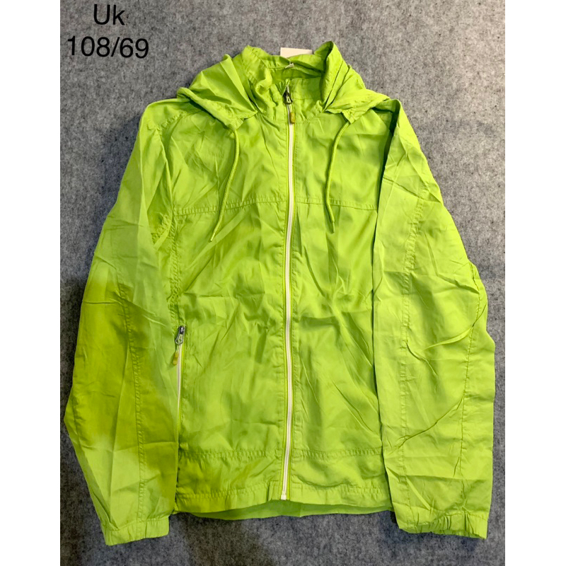 Jaket running wanita