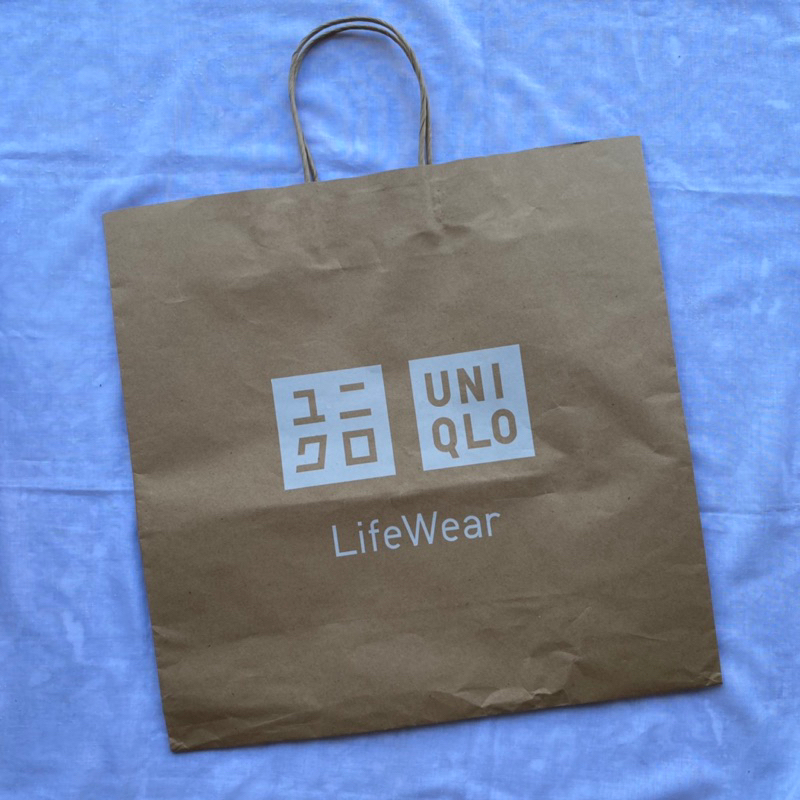 

PAPER BAG UNIQLO