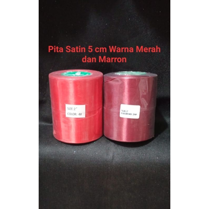 

Pita Satin 5 cm Per Roll 25 Yard / Pita Kado Satin 2 inchi Per Roll - Merah