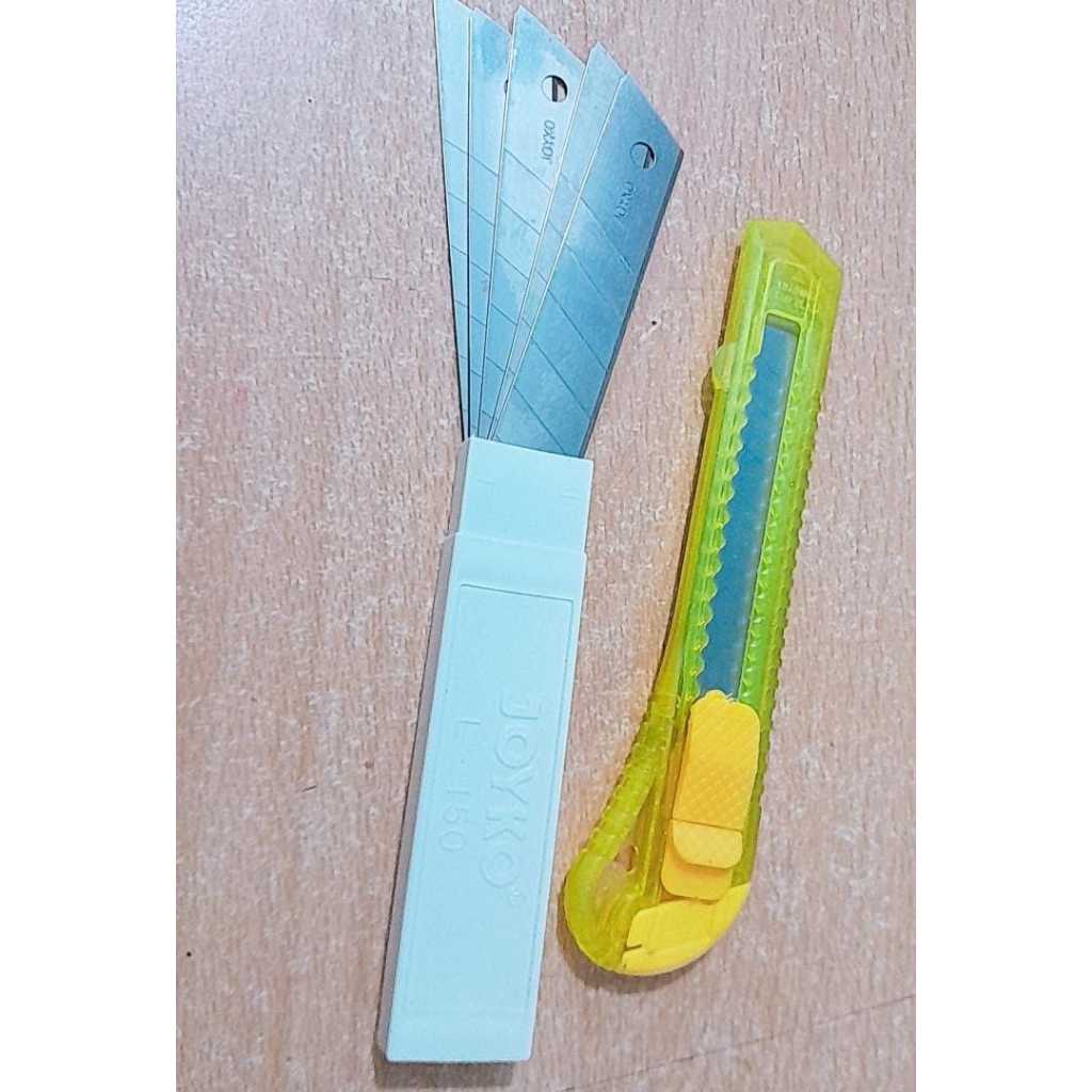 

cutter trasnparan besar + isi ulang cutter L 150
