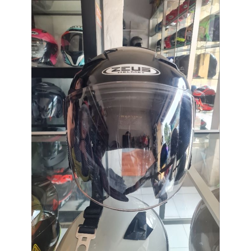 Helm Zeus 611 Original bekas pakai