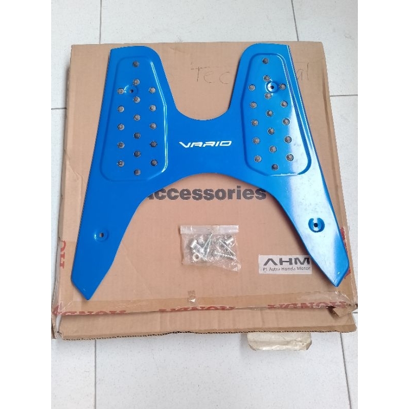 karpet plat lantai pijakan kaki honda vario 110 lama old karbu karburator KVB original honda genuine