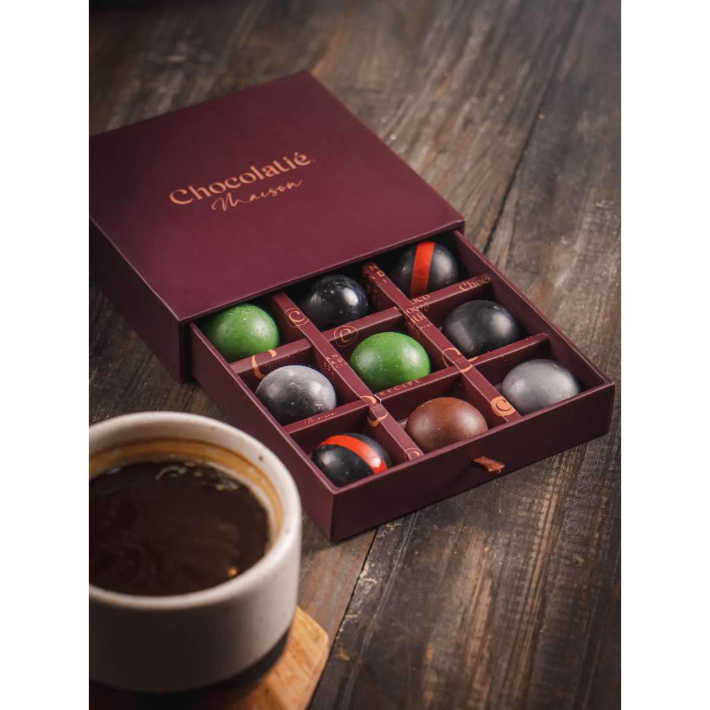 

Chocolatie Maison - Bonbon Haven Box of Nine