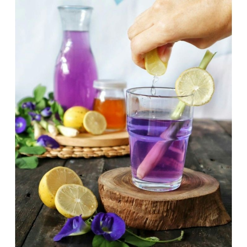 

wedang telang / teh telang