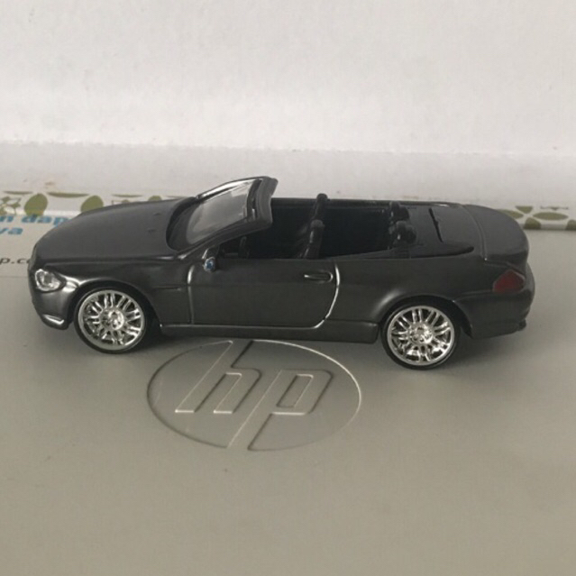 Miniatur 1:43 BMW 645 Ci - Bburago