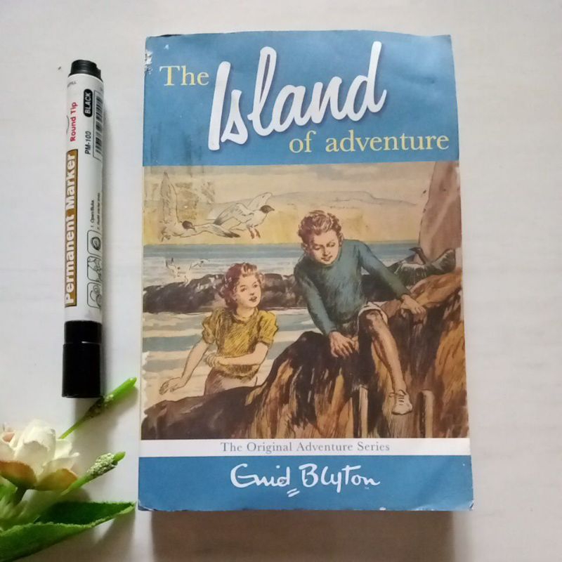 novel enid blyton the island of adventure preloved