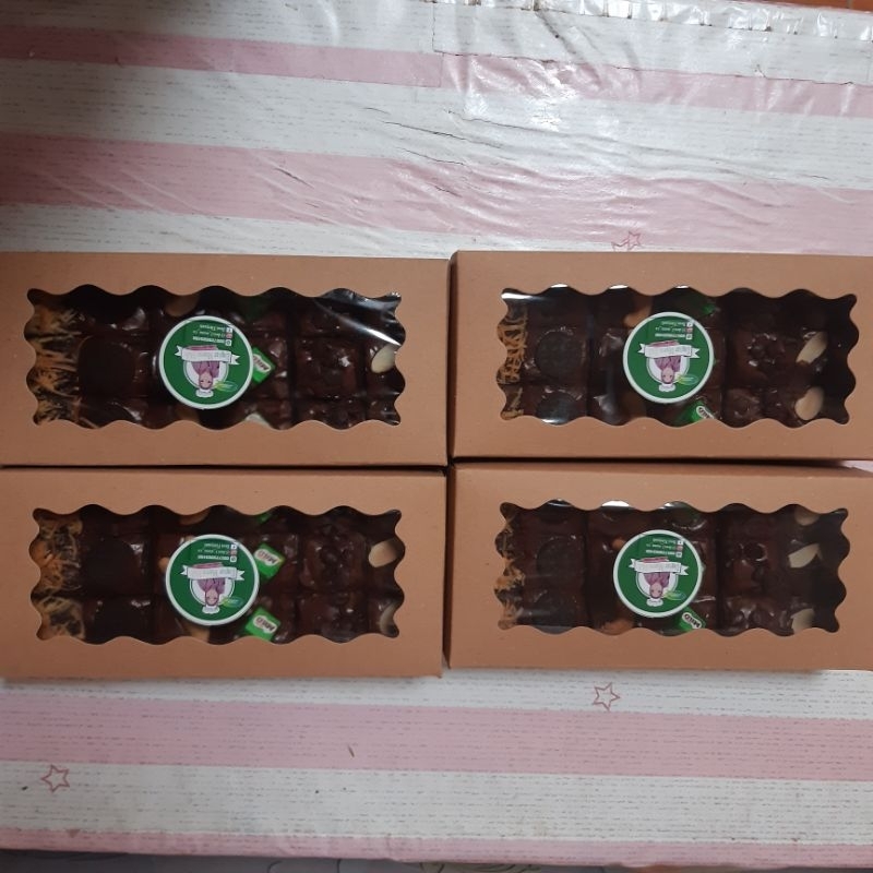 

Fudgie Brownies/Brownies sekat