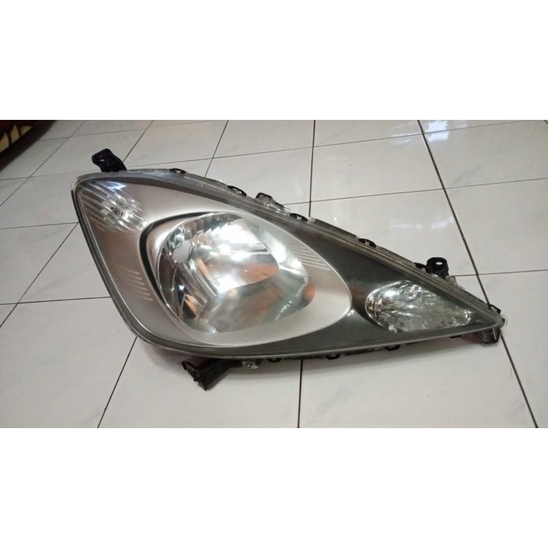 lampu depan honda jazz 2010 original mulus