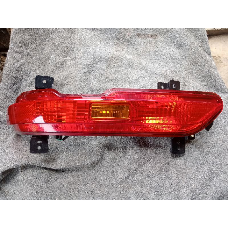 reflektor bemper belakang Wuling cortez
