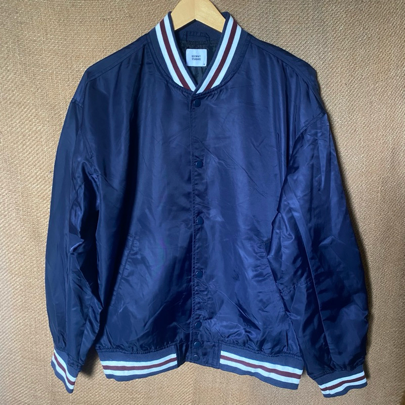 Browny Standar Buttoned Varsity Jacket Man