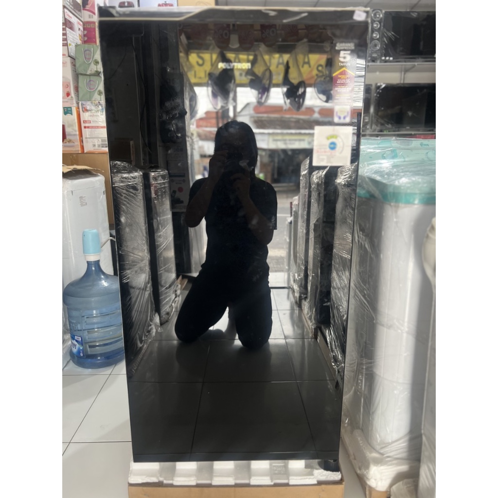 POLYTRON Kulkas 1 Pintu Belleza 170 liter PRA 17Z