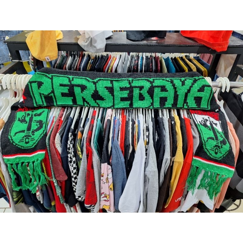syal persebaya