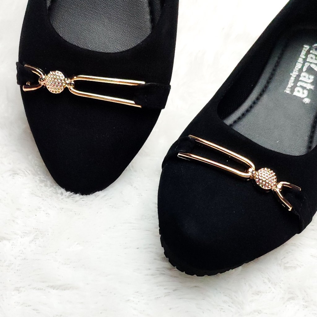 HEMAT Blackpanda Zeffa Black Flatshoes Wanita Hitam Ujung Lancip