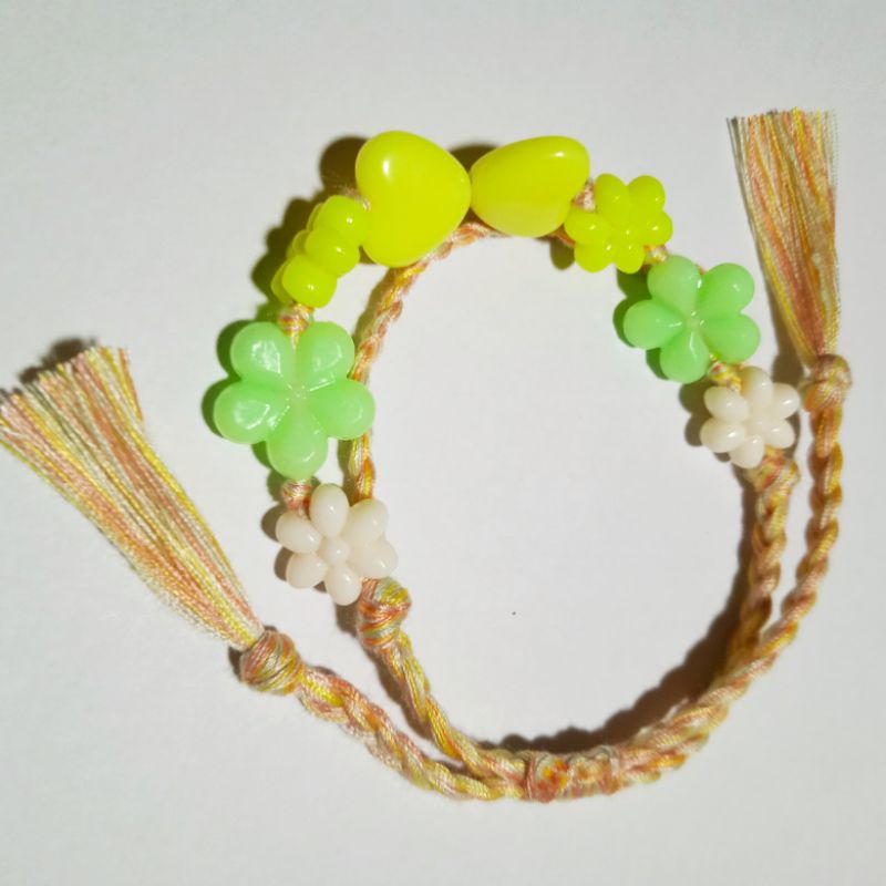 Gelang Benang / Gelang Benang Halus / Gelang Benang Jahit / Gelang Kepang / Gelang Persahabatan / Ge