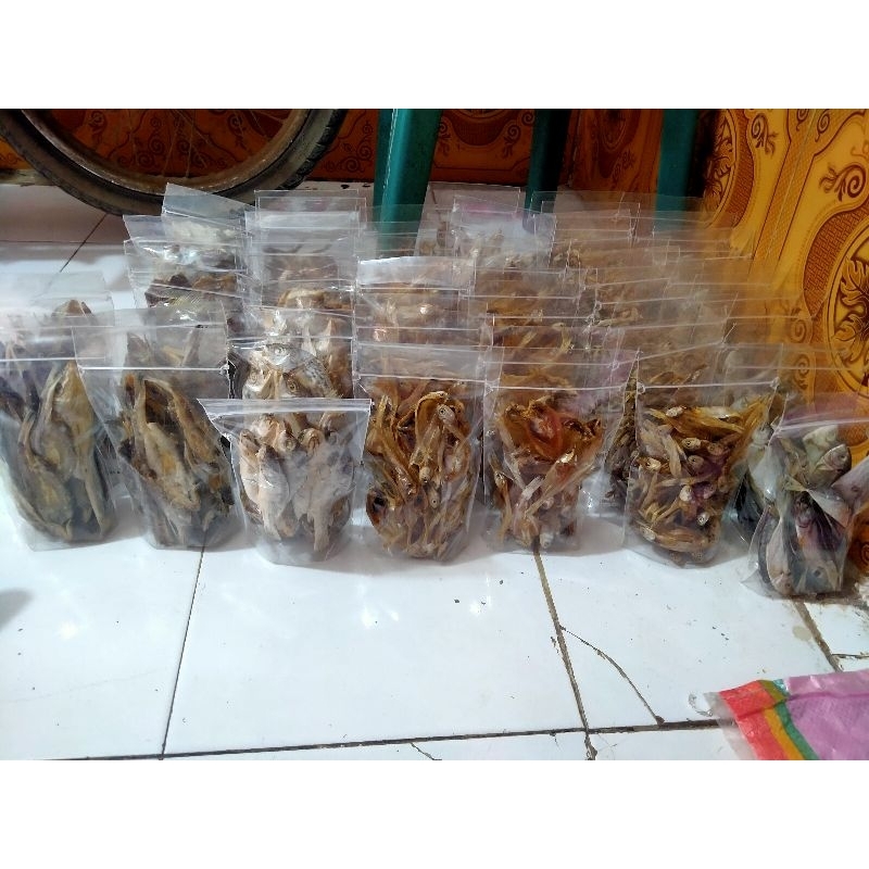 

Ikan Asin Kuniran / Abangan 250gr PREMIUM QUALITY