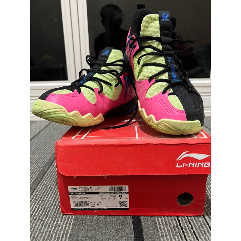 sepatu badminton lining halberd 3 lite