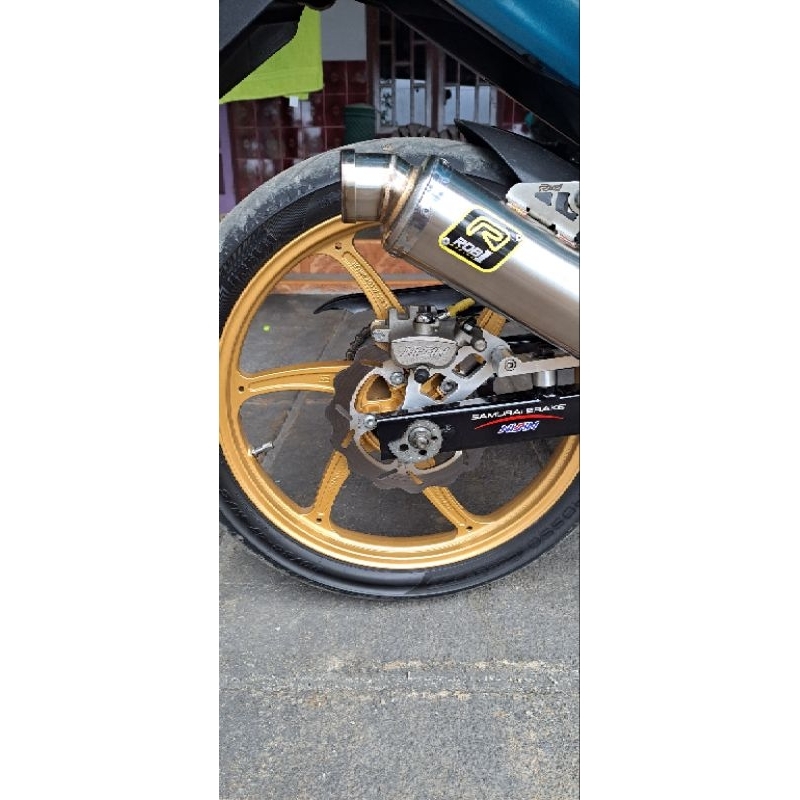 velg VND six Star Set Ban Pirelli Diablo Roso Corsa2, Set Piringan Depan Pnp MxKing, MxNew, bekas 2 