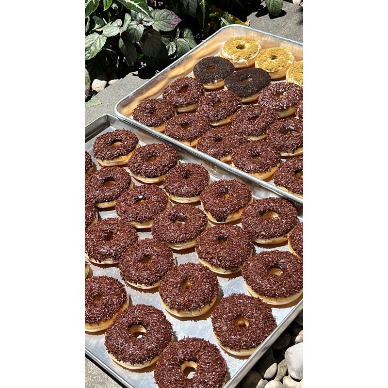 

DOUBLE CHOCO DONUT
