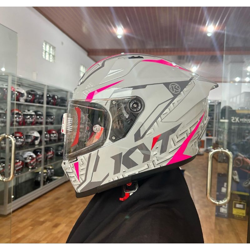 Helm KYT Striker #2 Pink