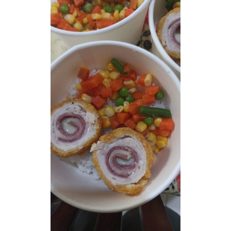 

Beef Cordon Bleu Premium Isi Daging Ayam, Mozzarella, dan Ham