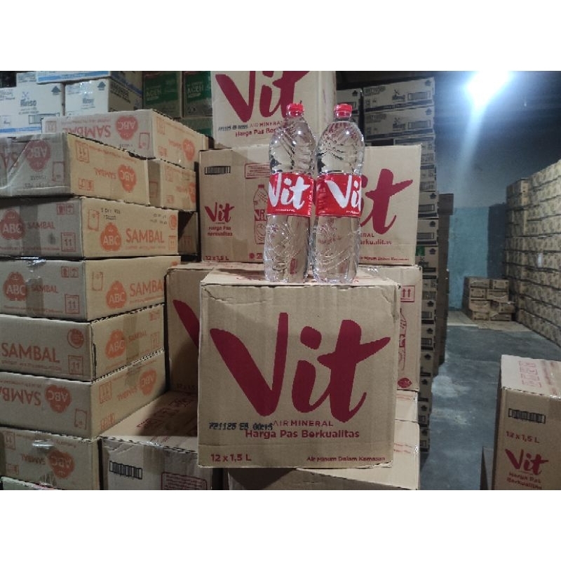 

Air Minum Air Mineral Vit Botol / Pet 1500ml 1 dus isi 12 pcs