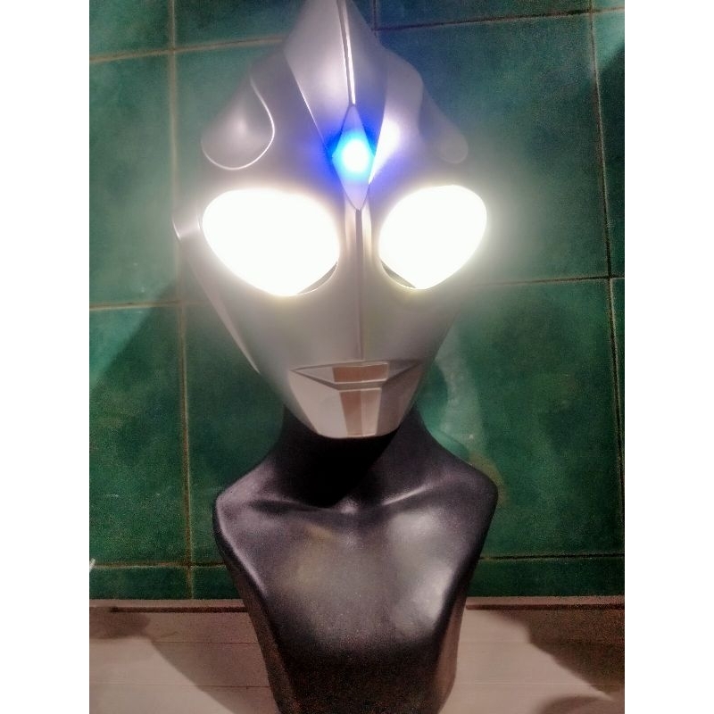 ULTRAMAN TIGA COSPLAY HELM ZERO KOSTUM HELMET
