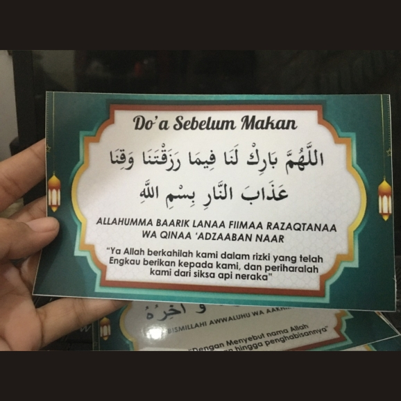 

Stiker label Doa sebelum makan | Doa lupa membaca doa sebelum makan | Doa sesudah makan | harian anak doa