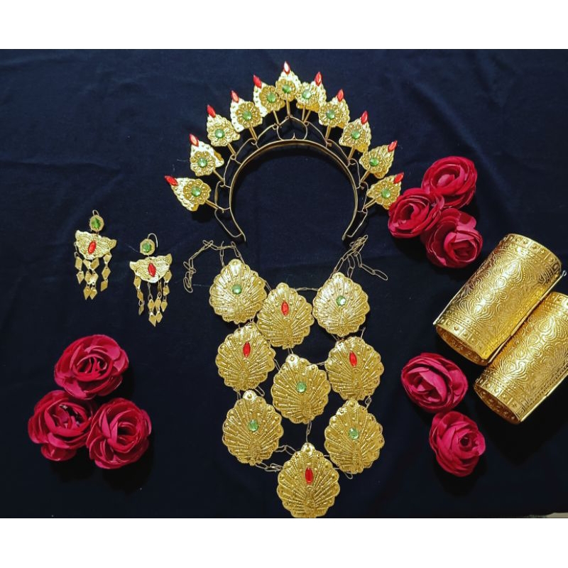 Set perhiasan adat Bugis Makassar Passeppi Pengantin penari ( bando kalung gelang anting )