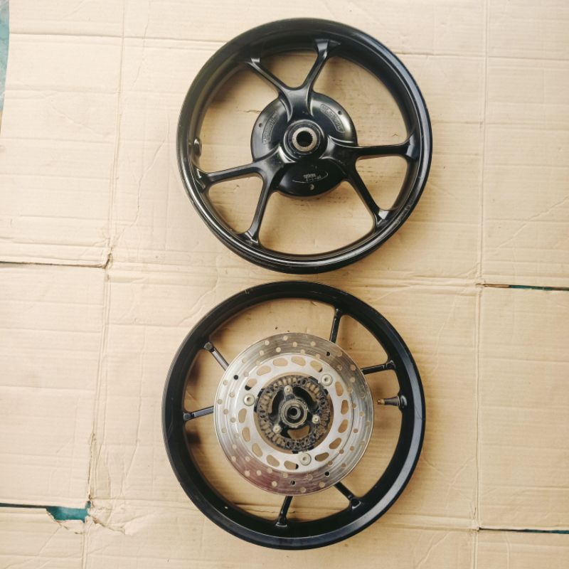 VELG DEPAN BELAKANG YAMAHA LEXI 125 PNP AEROX 155 ORIGINAL