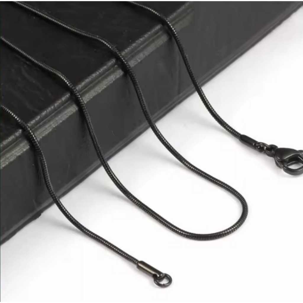 KALUNG BULAT HITAM TITANIUM BAGUS BERKUALITAS KALUNG TERBARU PRIA WANITA / KALUNG TITANIUM PRIA DAN 