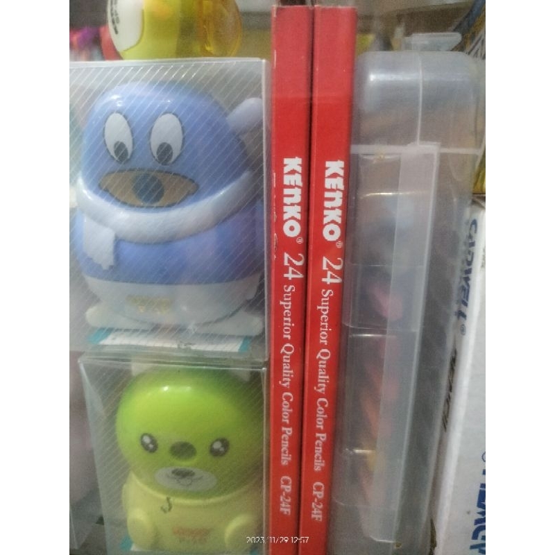 

rautan dan pensil warna merek kenko