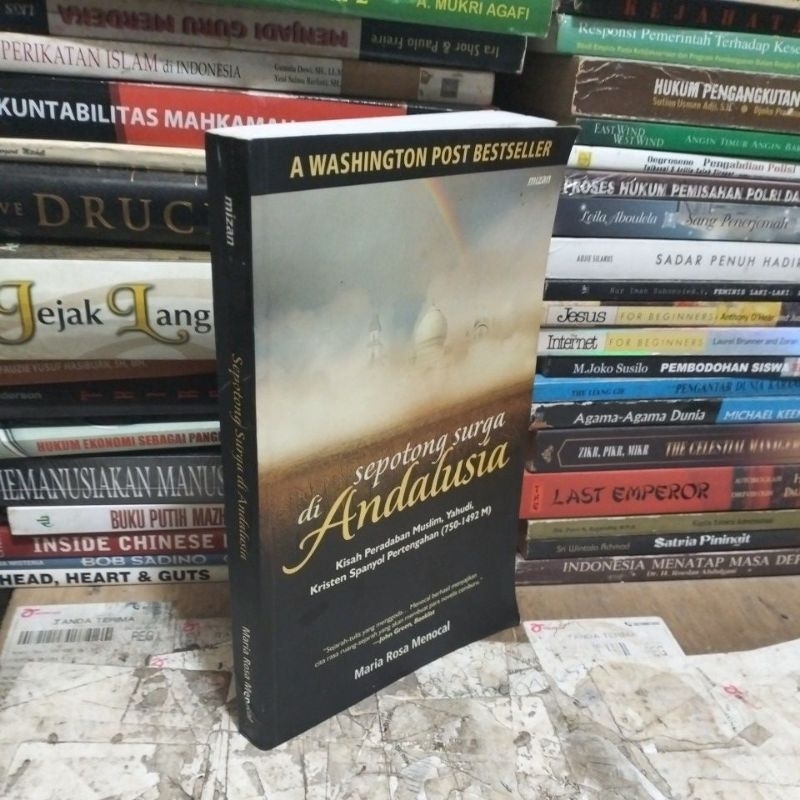 SEPOTONG SURGA DI ANDALUSIA by Maria Rosa Menocal