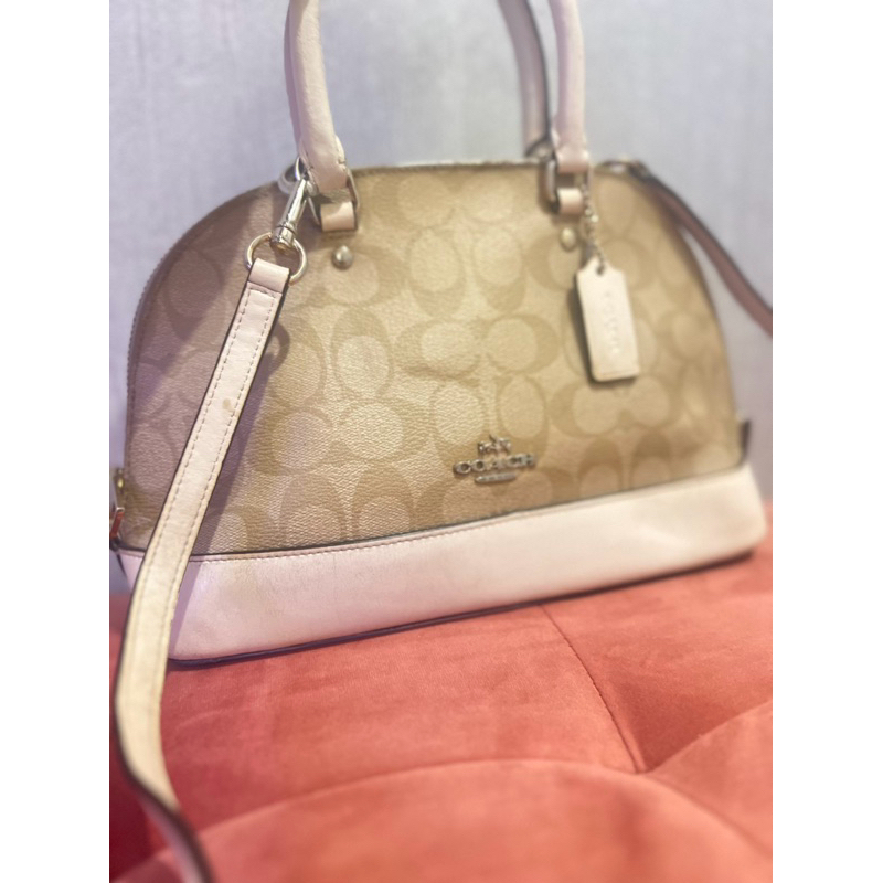 preloved coach Alma