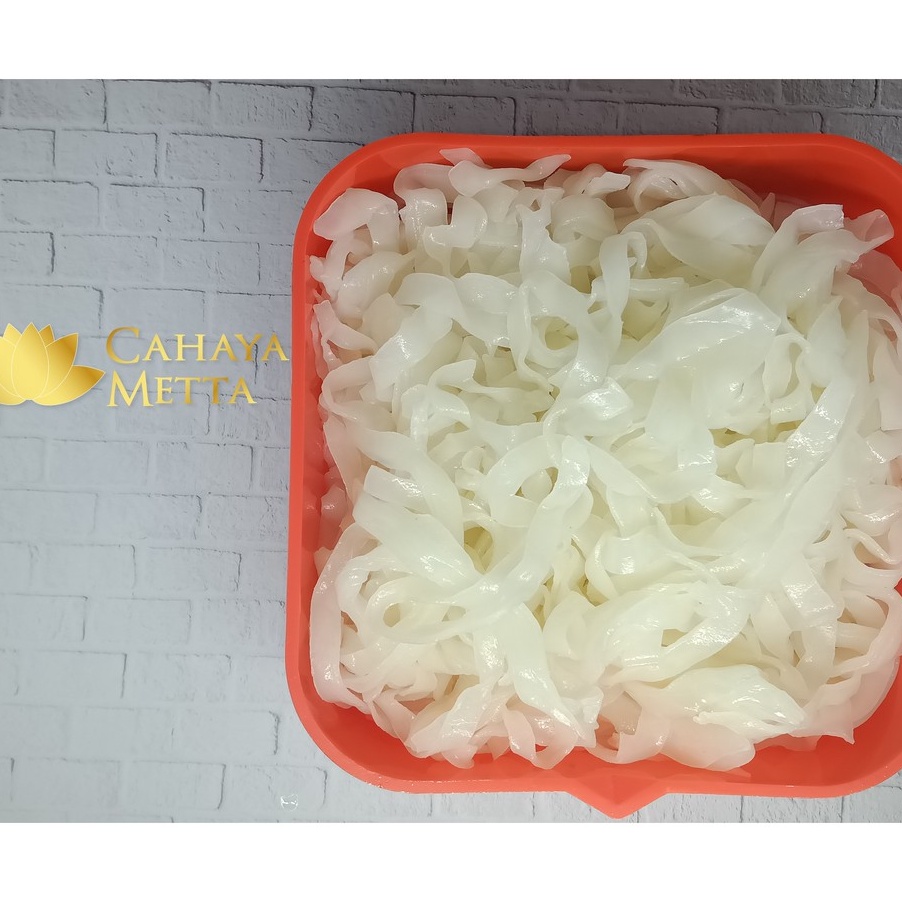 

NNBQ9859 Terbaru Kwetiau / kwetiaw / kuetiaw / kuetiau mentah basah @ 1 kg