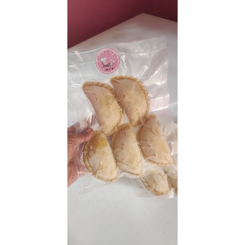 

Pastel Ayam Sayur isi 5 pcs (frozen)