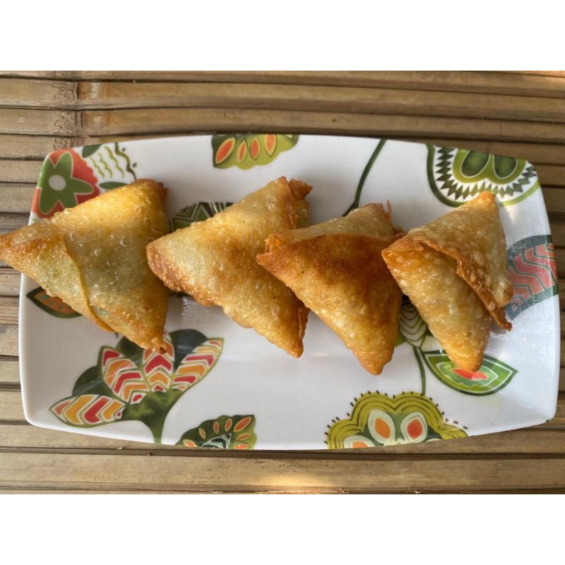 

Samosa Ayam sayur Frozen