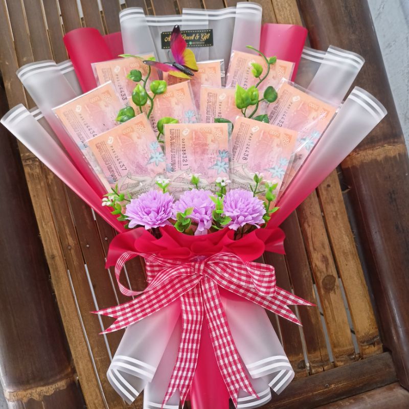Buket uang 5 ribuan 10 lembar